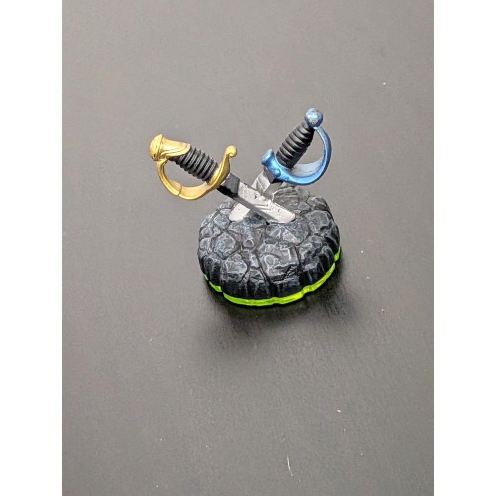 Skylanders Spyro's Adventure Ghost Swords‎ 83975888 Figure